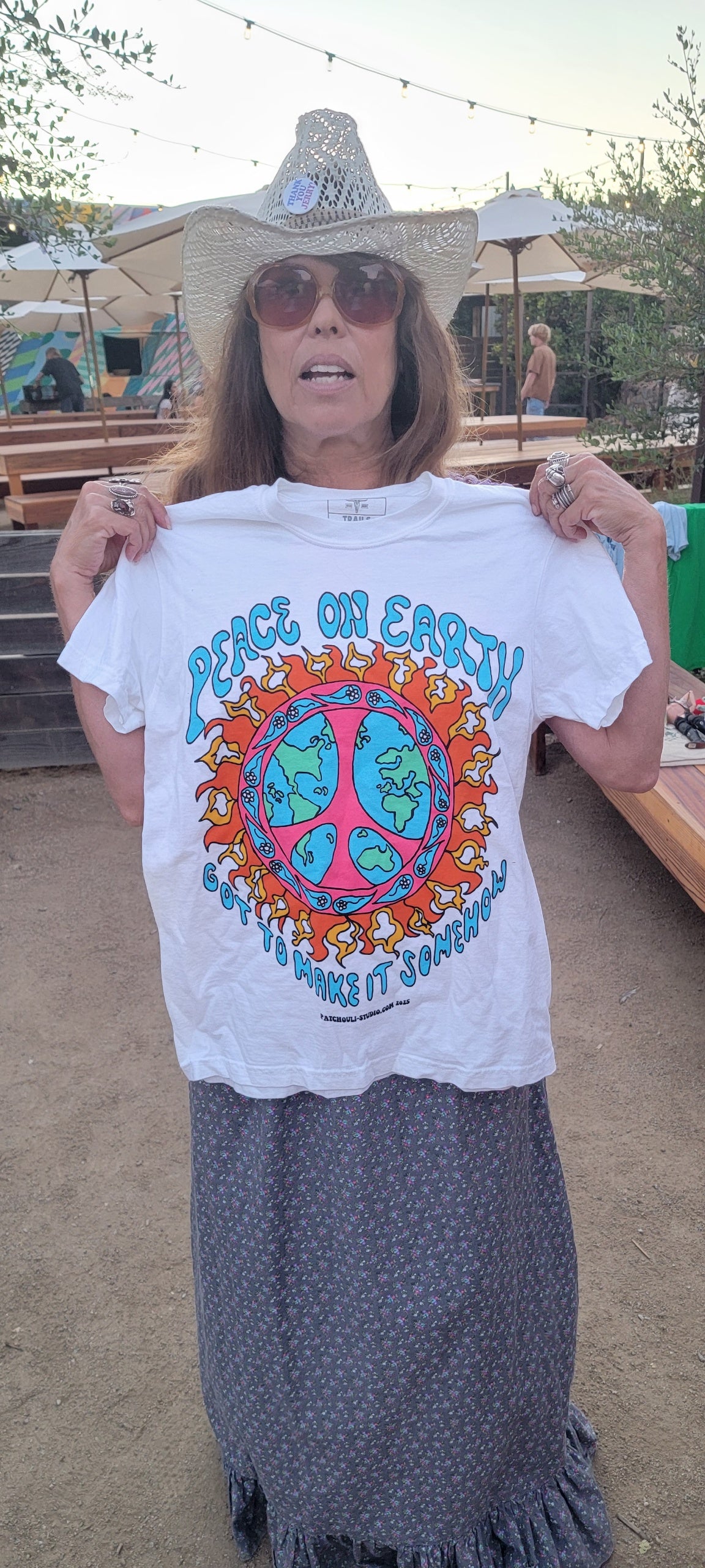 Peace on Earth/We are Everywhere GD60 shirt