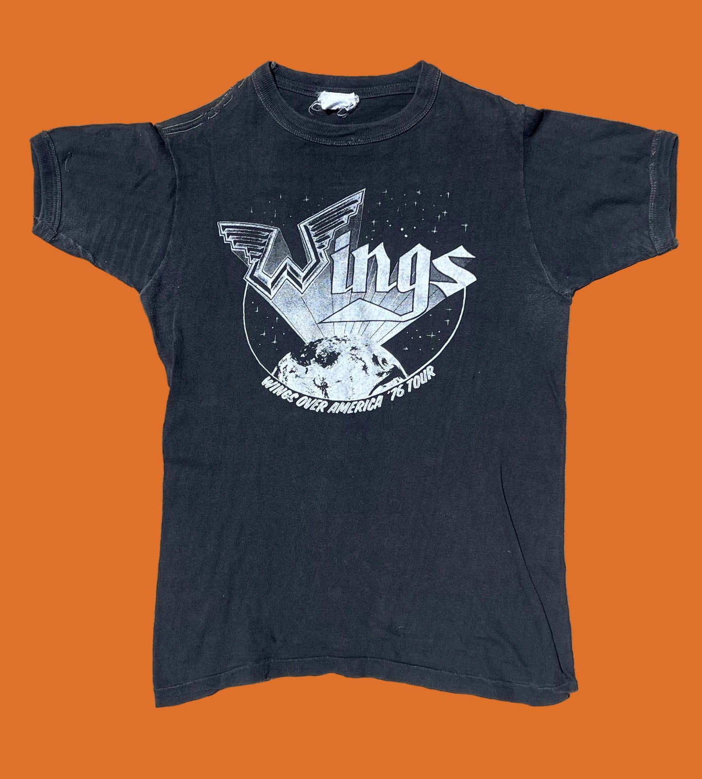 Vintage Wings 1976 tour shirt
